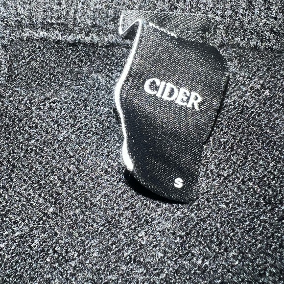 Embroidered Floral 3 Piece Matching Knit Set - Picture 7 of 10